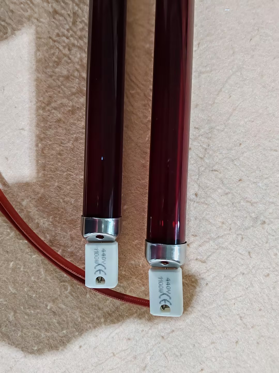 红外线卤素灯